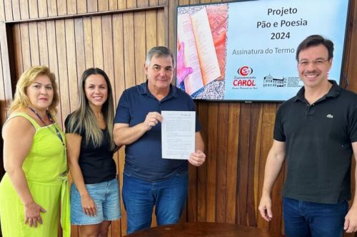 Carol_Poesia-e1705506136511