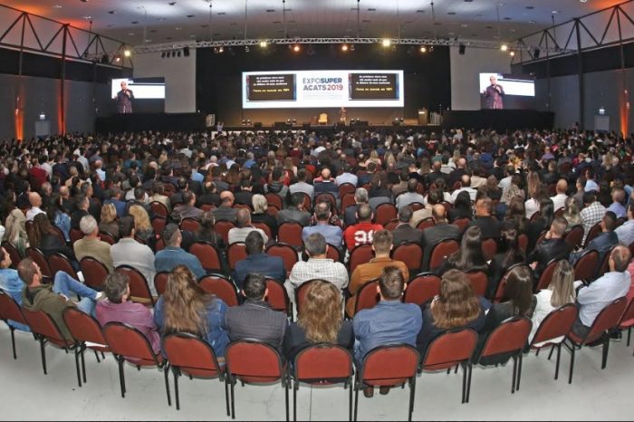 Expo_2019_gerazona_palco