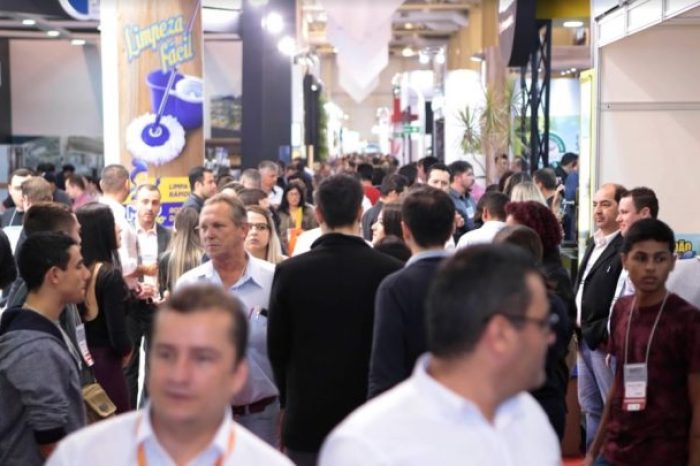 Muvuca_feira-e1530303689643