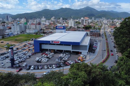 Nova-loja-SuperKoch-em-Camboriu-foi-inaugurada-nesta-quinta-feira