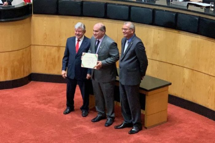 Premio_Alesc-e1543877239679