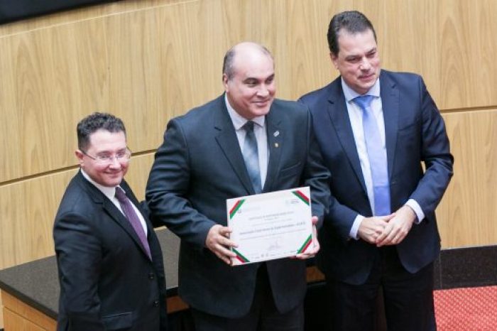 responsabilidade_social_Alesc_0212_02-e1575338034243